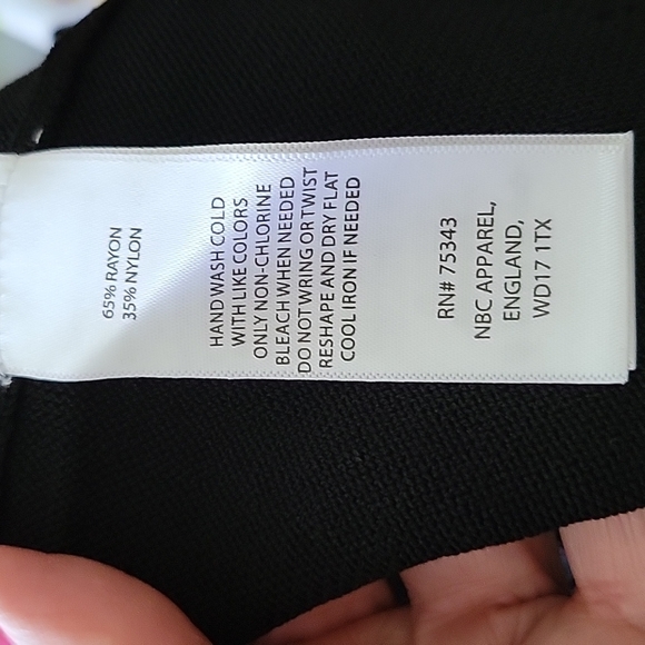 Lovely Ladies Cynthia Rowley Basic Black DRESS sz XS - Picture 7 of 7